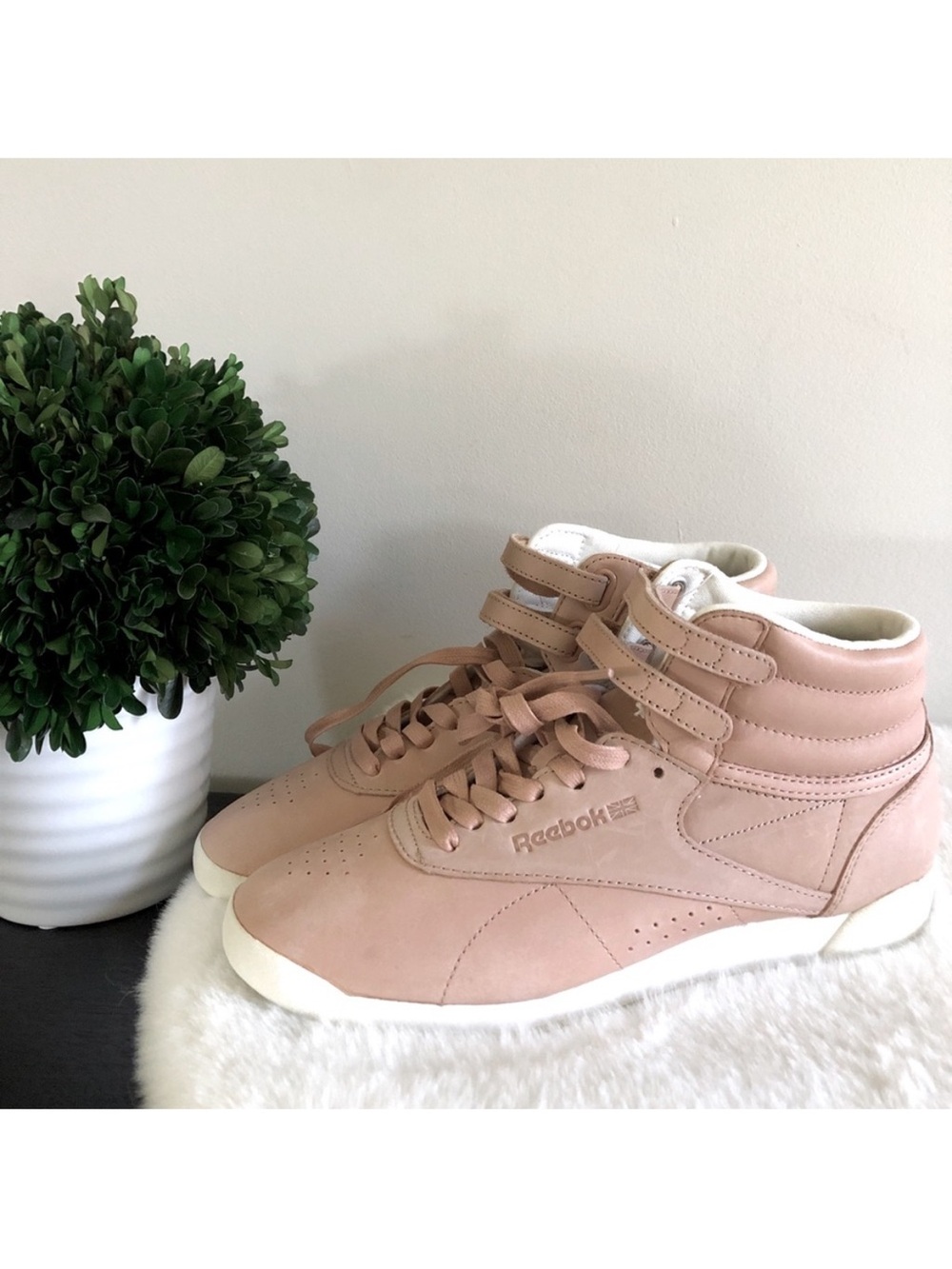 Reebok 35th Anniversary Edition Free style High-top Sneakers